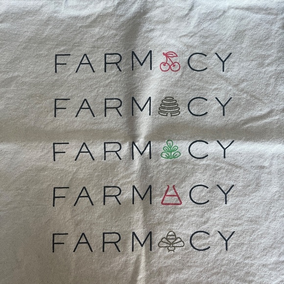NWT Farmacy Skincare Minis + Canvas Tote Bag, Cruelty-free, Clean Beauty - Picture 5 of 11